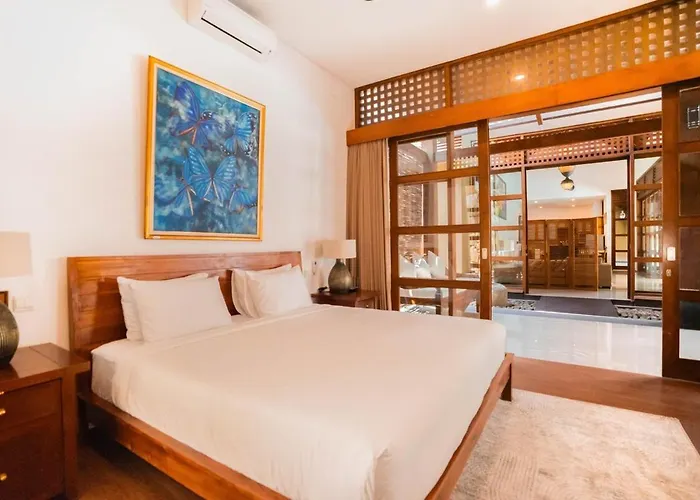 Str Bali Luxury Tropical