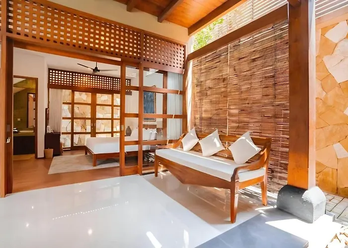 Str Bali Luxury Tropical