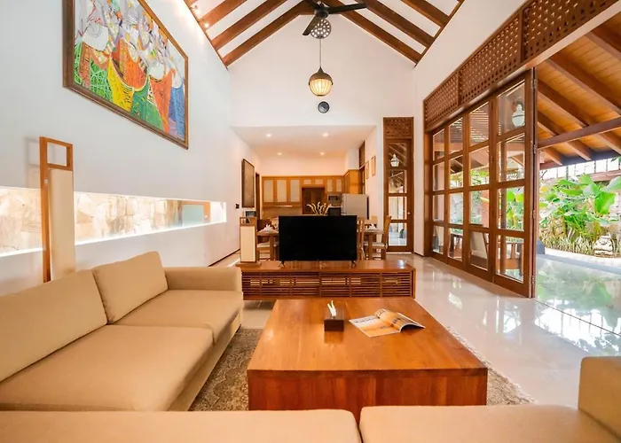 Str Bali Luxury Tropical